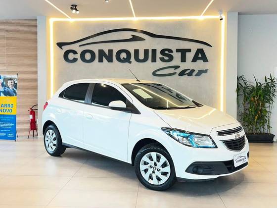 CHEVROLET ONIX 1.4 MPFI LT 8V FLEX 4P AUTOMÁTICO CHEVROLET ONIX 1.4 MPFI LT 8V FLEX 4P AUTOMÁTICO